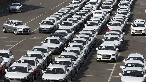 مدلهای معیوب A4، A5 و نیز Q5 ساخته شده میان سالهای ۲۰۱۱ تا ۲۰۱۵ هستند مدلهای معیوب A4، A5 و نیز Q5 ساخته شده میان سالهای ۲۰۱۱ تا ۲۰۱۵ هستند
