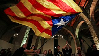 Katalán választás: az egységpártiak nyertek, de a függetlenségpártiak kerülnek többségbe