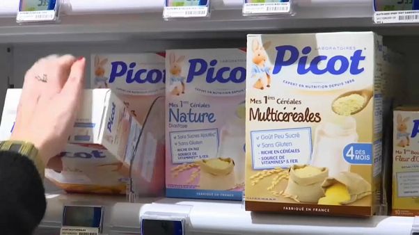 Francia: ritirate altre 720 partite di latte artificiale, potenzialmente contaminato Francia: ritirate altre 720 partite di latte artificiale, potenzialmente contaminato