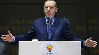 أردوغان يغرد بعواطفه تجاه العرب
