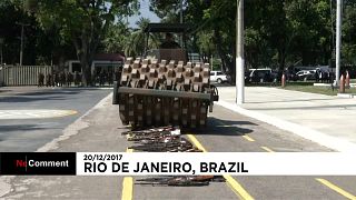 Destruction d'armes au Brésil