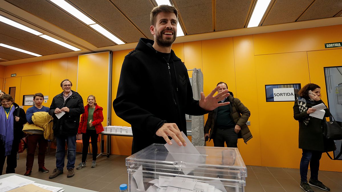 Выборы в Каталонии: самые "красноречивые" фотографии