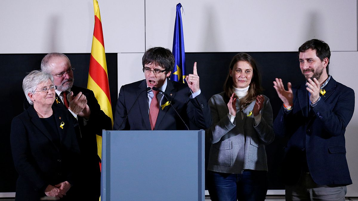 Catalogna: indipendentisti in 'esilio' pronti a tornare