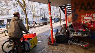 Bicicletas solidárias ajudam sem-abrigo em Berlim 