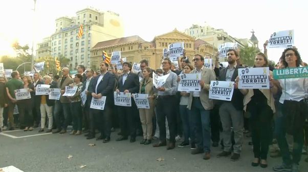 El Tribunal Supremo imputa por rebelión a Artur Mas, Marta Rovira y Anna Gabriel El Tribunal Supremo imputa por rebelión a Artur Mas, Marta Rovira y Anna Gabriel