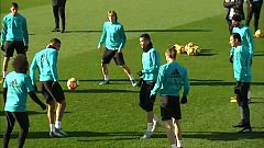 El Real Madrid ejerce de anfitrión ante el Barcelona en el 'clásico' por excelencia