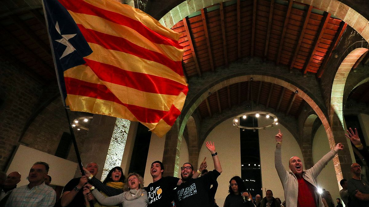 Barselona halkı Katalonya seçimlerini yorumladı