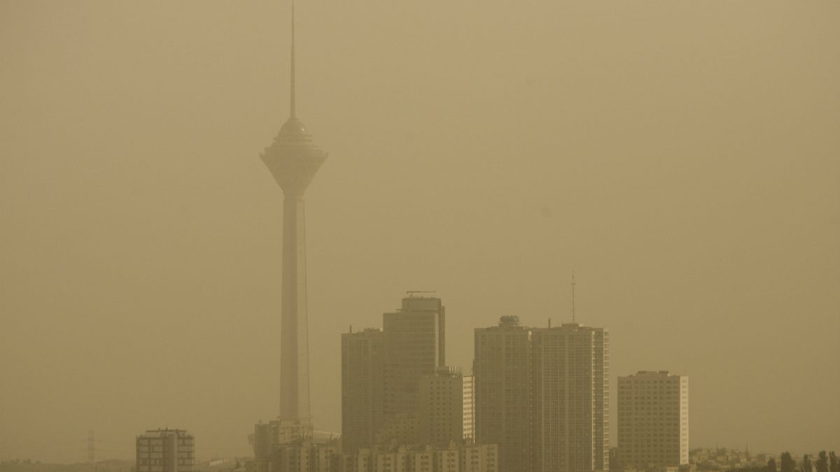 دلیل اصلی آلودگی بیش از حد هوای تهران چیست؟