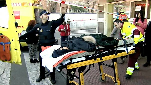 Dutzende Verletzte nach Doppeldecker-Zugunglück nahe Madrid Dutzende Verletzte nach Doppeldecker-Zugunglück nahe Madrid