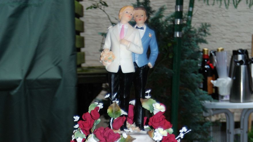Heterosexual marriage in russia