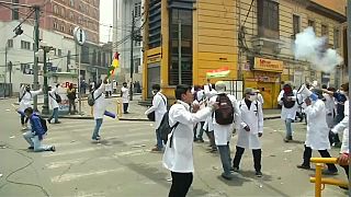 Bolivya'da sağlık emekçileri sokakta