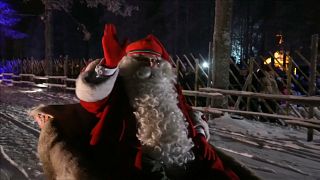 El espíritu de la Navidad impregna Finlandia, Eslovenia y Bielorrusia
