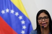 Venezuela'da 80 muhalif serbest bırakıldı 2 diplomat sınır dışı edildi