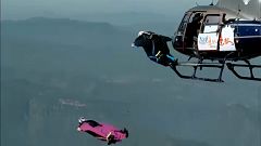 Coup d'envoi de la Coupe du monde de wingsuit