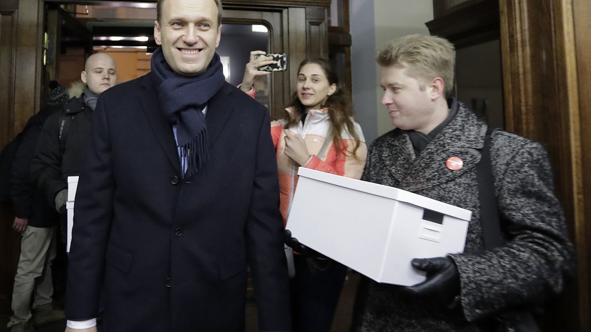 ЦИК принял документы Навального