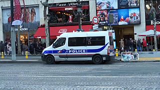 Sécurité : 97000 hommes déployés pendant les fêtes en France