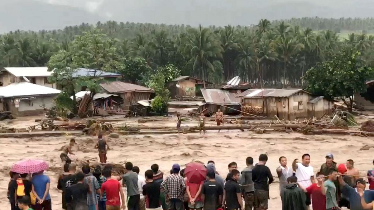 Φιλιππίνες - Βιετνάμ: Στο έλεος του τυφώνα