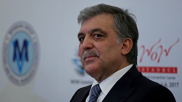 Abdullah Gül, Erdoğan'ın eleştirilerine cevap verdi Abdullah Gül, Erdoğan'ın eleştirilerine cevap verdi