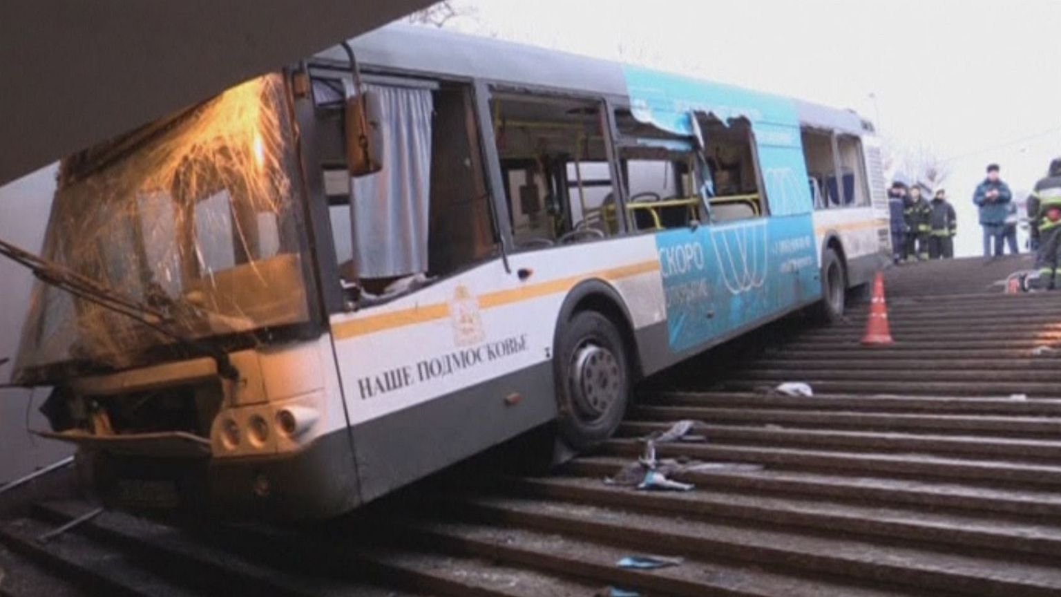 Moscow bus crash kills five