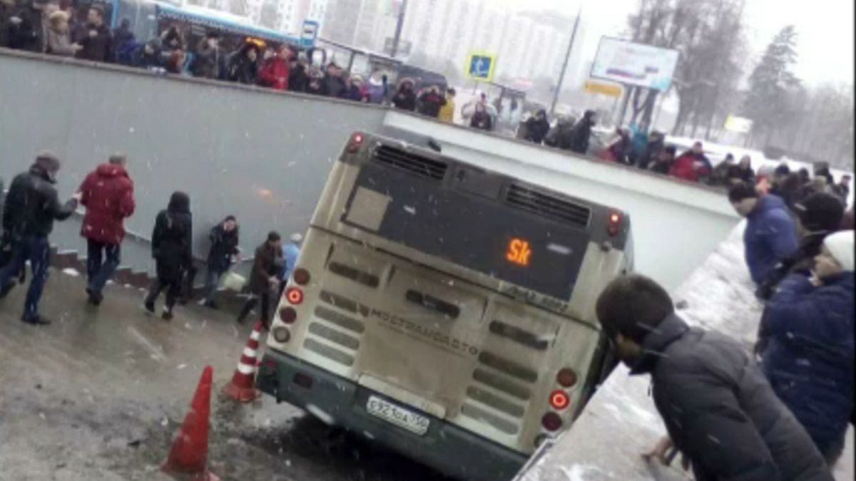 Busz hajtott gyalogosok közé Moszkvában
