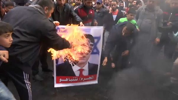 Guatemala sides with Trump over recognition of Jerusalem Guatemala sides with Trump over recognition of Jerusalem