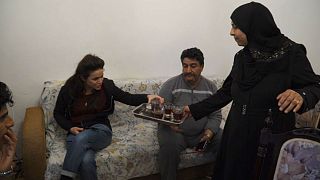 Χίος: Ένα ζεστό σπίτι για οικογένειες προσφύγων