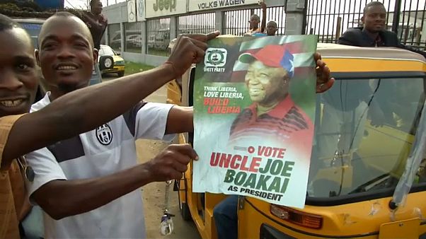 Stichwahlen in Liberia um die Nachfolge der ersten demokratisch gewählten Präsidentin Afrikas Stichwahlen in Liberia um die Nachfolge der ersten demokratisch gewählten Präsidentin Afrikas