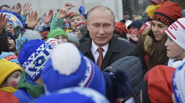 Putin als unabhängiger Präsidentschaftskandidat bestätigt Putin als unabhängiger Präsidentschaftskandidat bestätigt