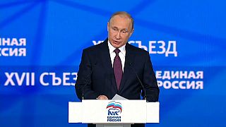 Vladímir Putin oficializa su candidatura a las presidenciales rusas