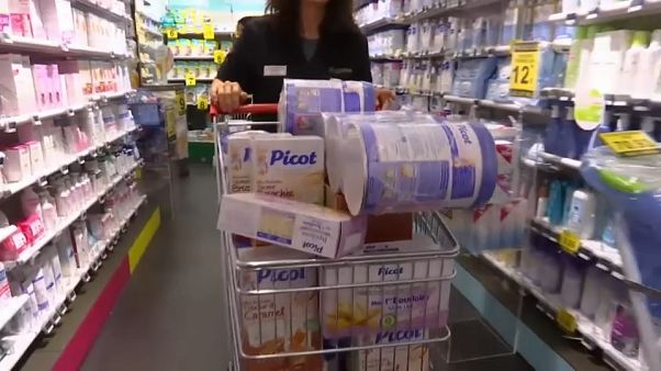 Lait contaminé aux salmonelles : enquête ouverte contre Lactalis Lait contaminé aux salmonelles : enquête ouverte contre Lactalis