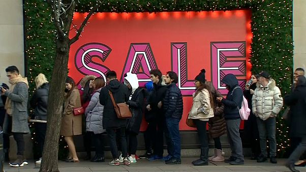 Boxing Day shopping spree in Britain Boxing Day shopping spree in Britain