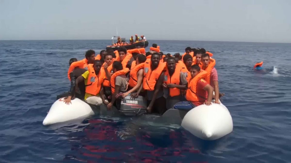 Rescatados más de 250 inmigrantes en el Mediterráneo la noche de Navidad