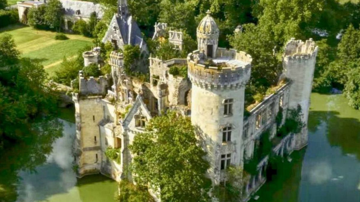 رکورد جمع آوری کمک مالی برای حفظ یک بنای تاریخی در فرانسه شکسته شد