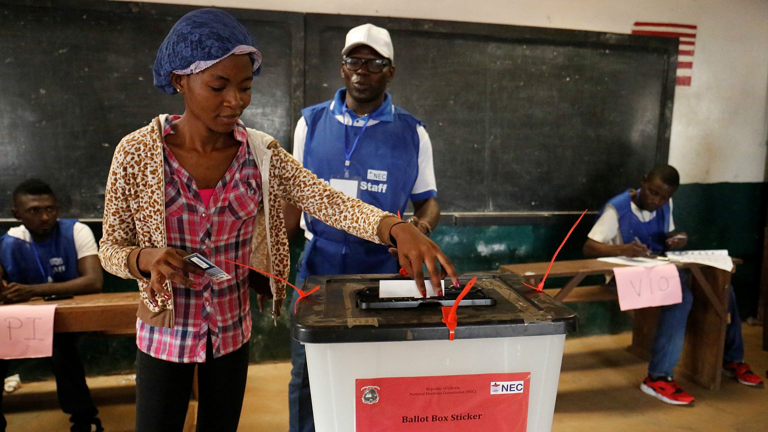 Liberya'da oy sayım işlemi sürüyor