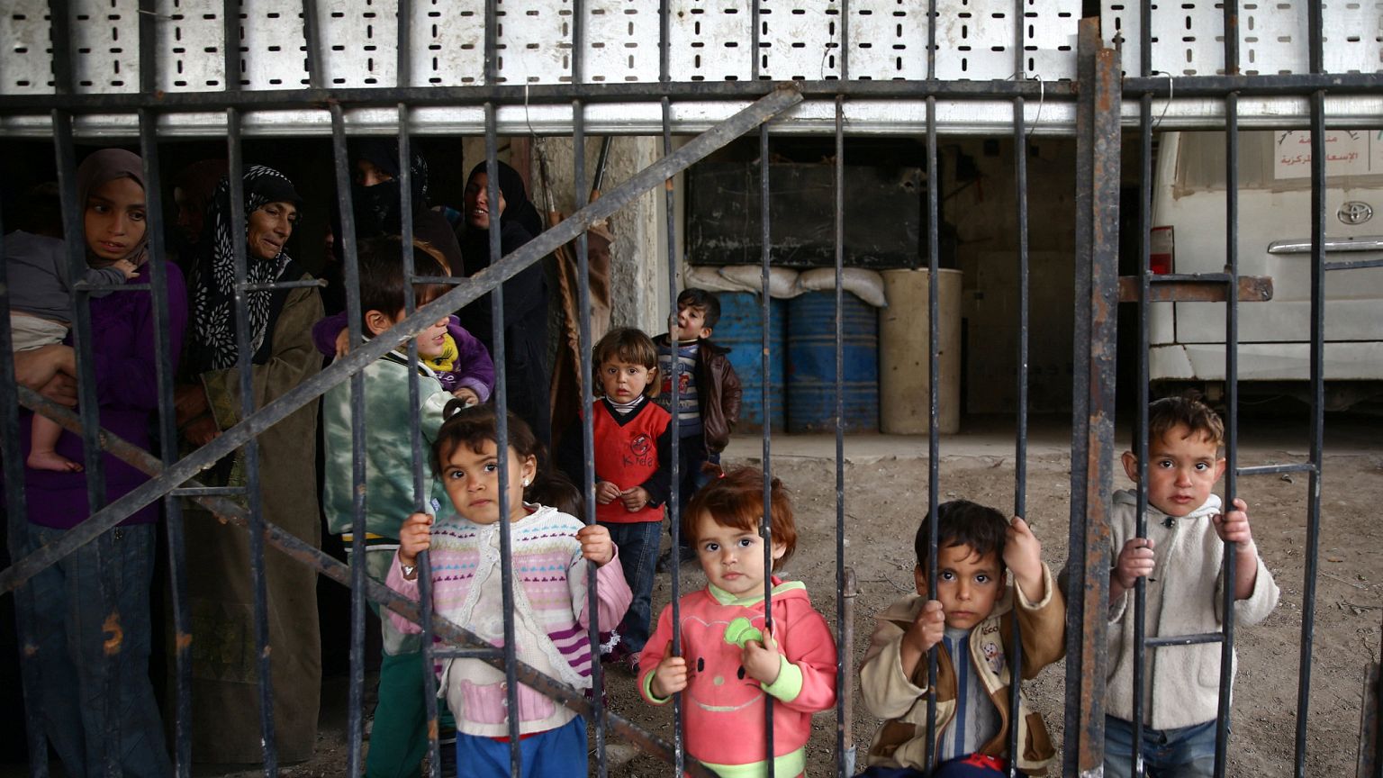 Siria: corridoio umanitario per feriti e malati 