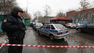 مسلح يفتح النار داخل مصنع في موسكو ويقتل شخصا ويحتجز رهائن