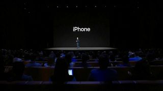 iPhone rallentati: cause contro Apple