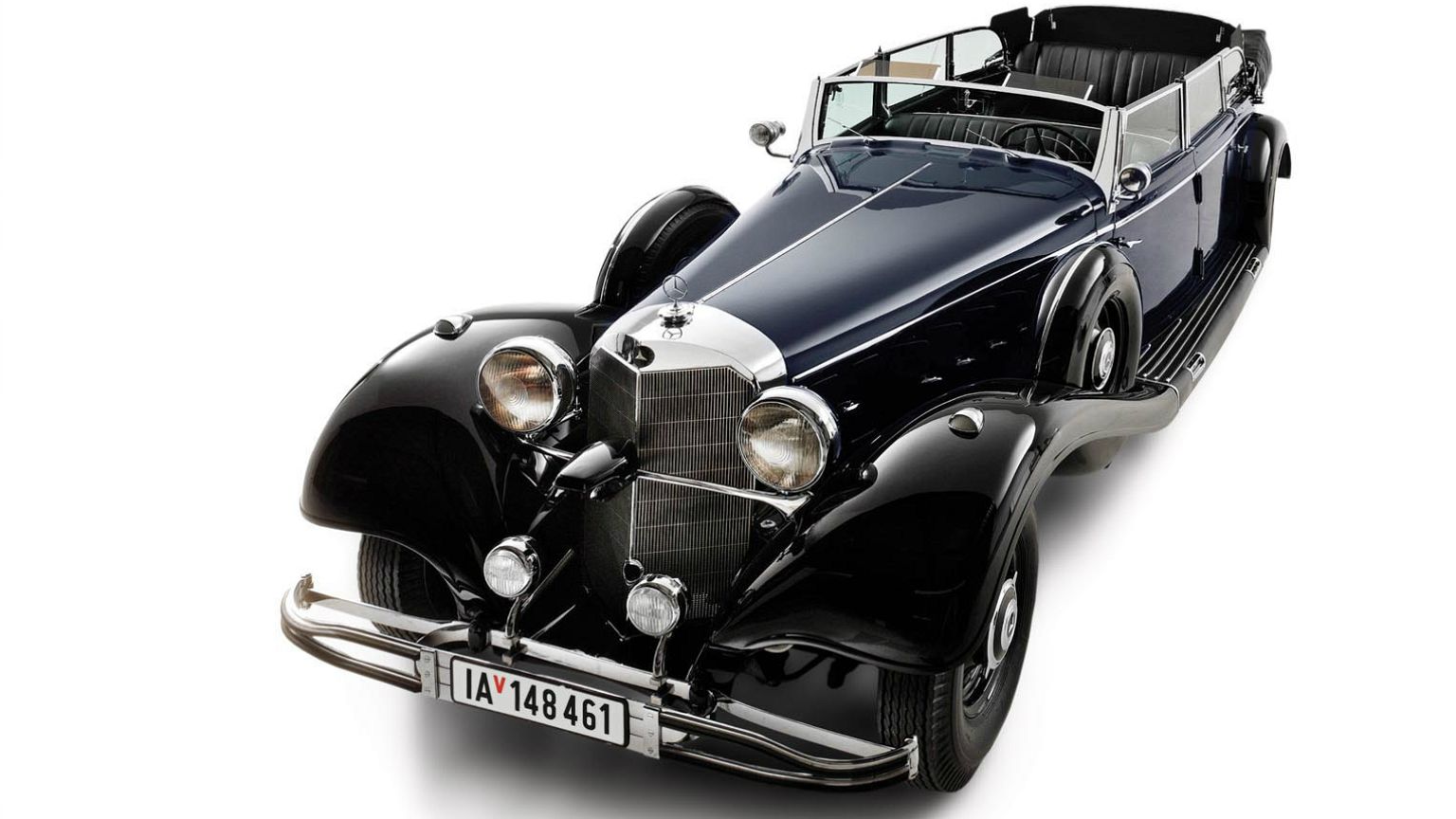 Hitler'in kullandığı Mercedes açık artırmaya çıkıyor