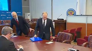 Az utolsó kavics is elgurult az útjából, Putyin hivatalosan is elnökjelölt