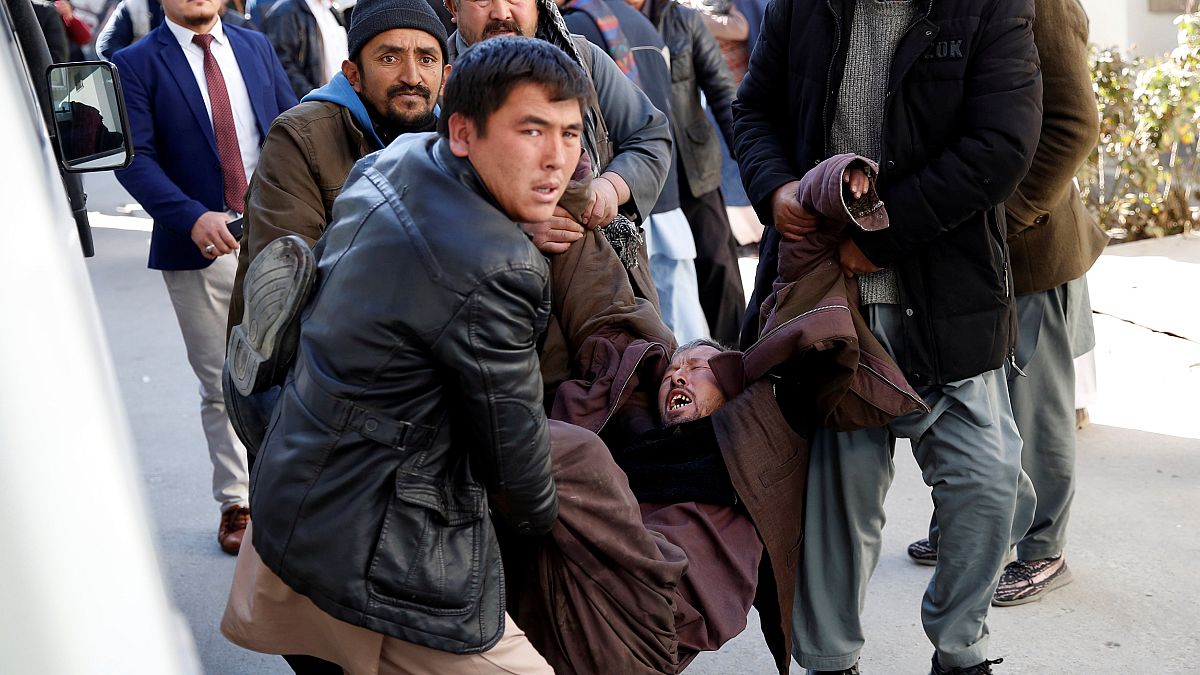 Afghanistan: kamikaze Isis contro agenzia di stampa, 40 morti
