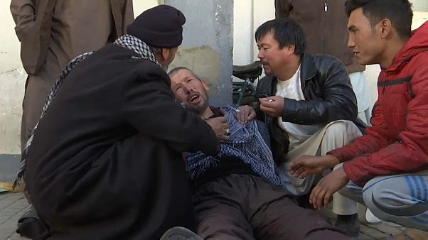 Взрывы в Кабуле: десятки погибших Взрывы в Кабуле: десятки погибших