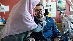 تبرعات بأكثر من 200 ألف دولار لرجل حاول حماية المصلين في اعتداء على مسجد في كندا