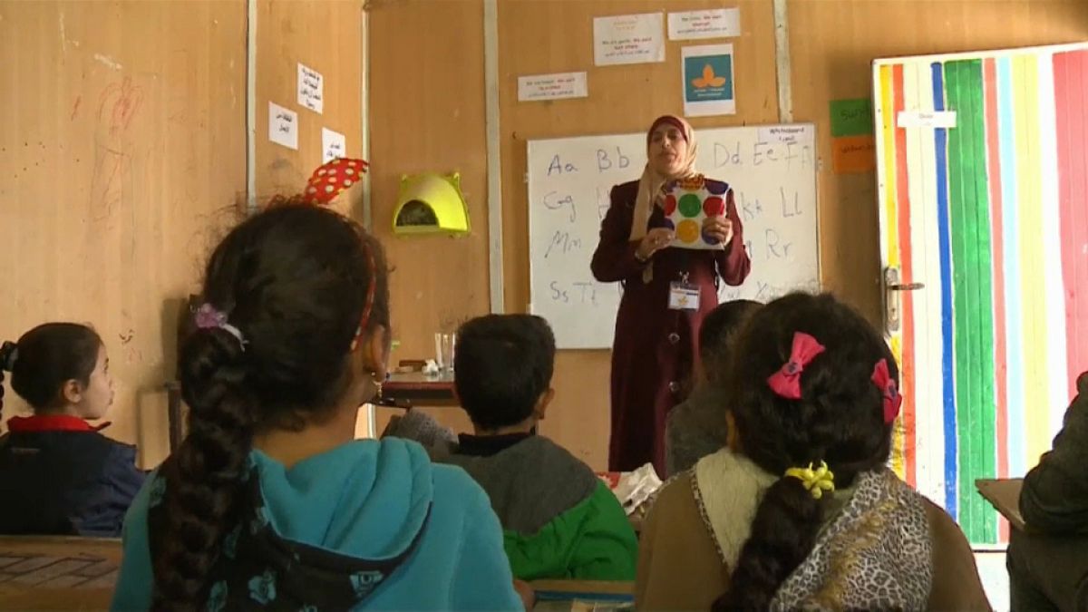 Educação no maior campo de refugiados jordano