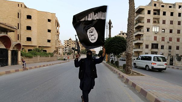 How weapons made in Romania and Bulgaria are finding their way into ISIL’s arms How weapons made in Romania and Bulgaria are finding their way into ISIL’s arms