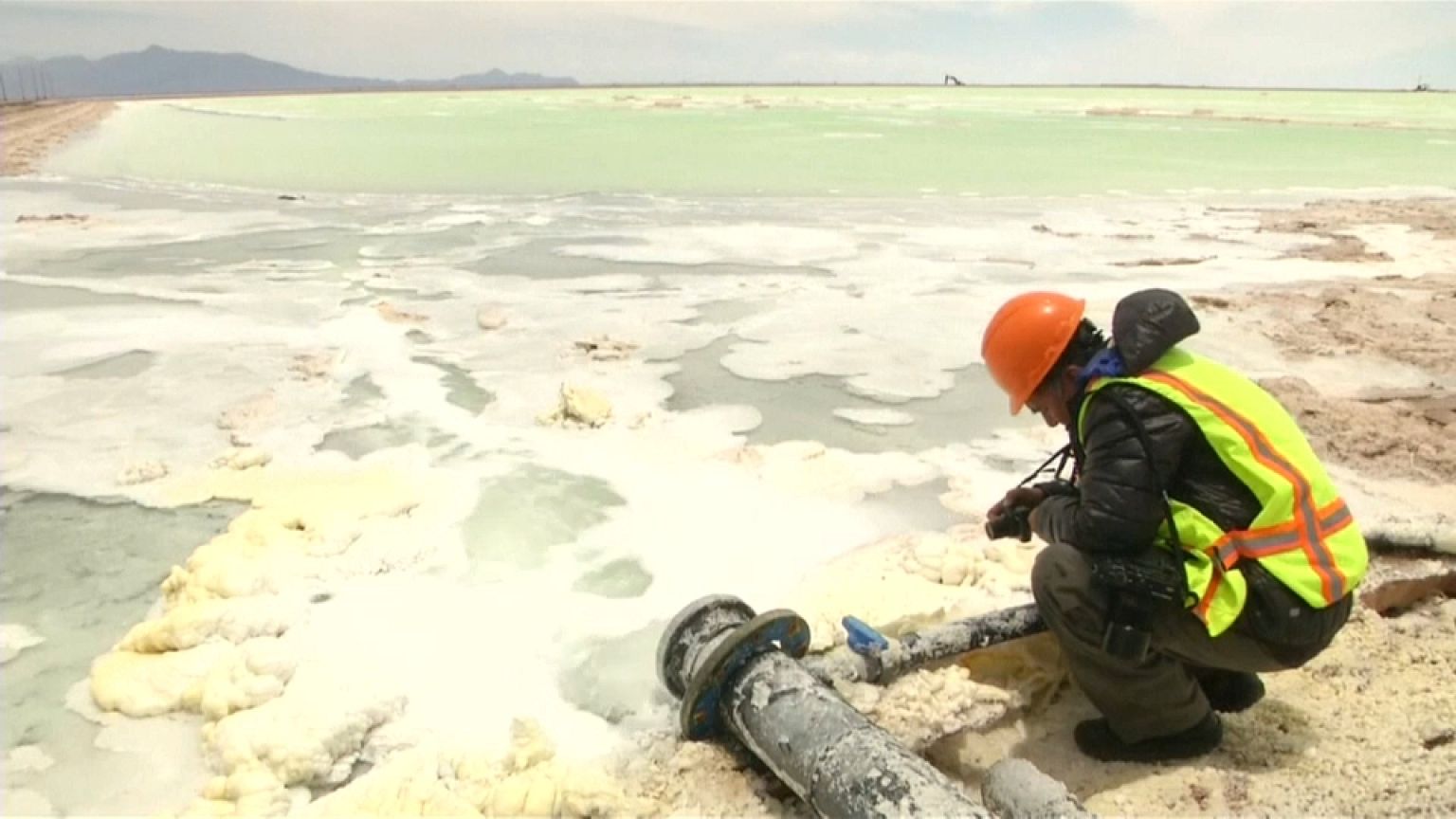 Lithium-Abbau: Boliviens Suche nach ausländischen Investoren 