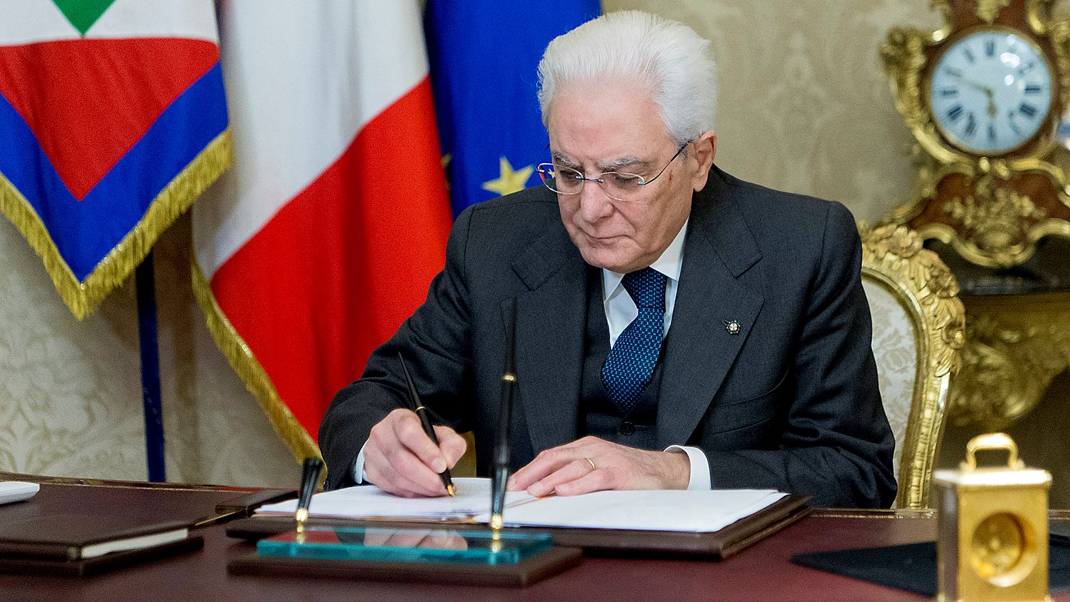 Italy dissolves parliament for March 4 election 