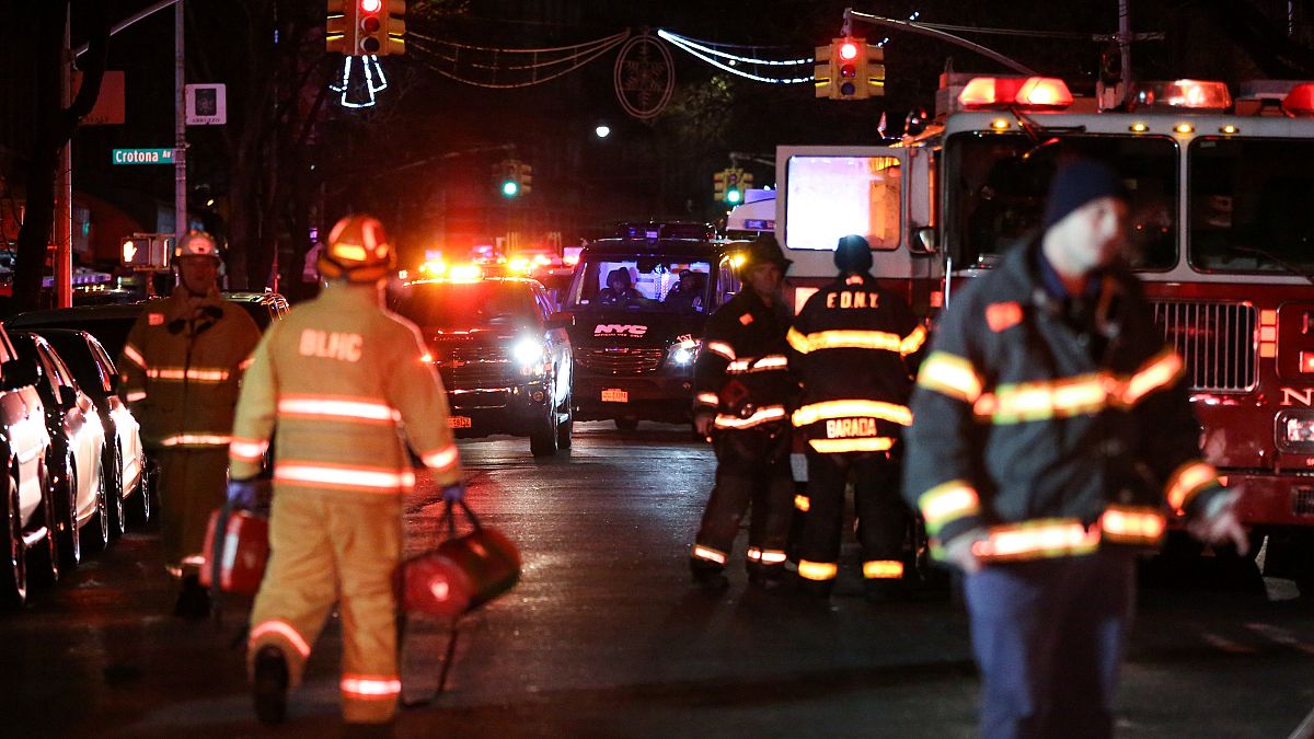 Többen meghaltak egy New York-i épületben kitört tűzben