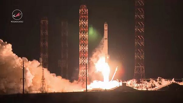 Angosat-1 dá sinal de vida à Rússia Angosat-1 dá sinal de vida à Rússia