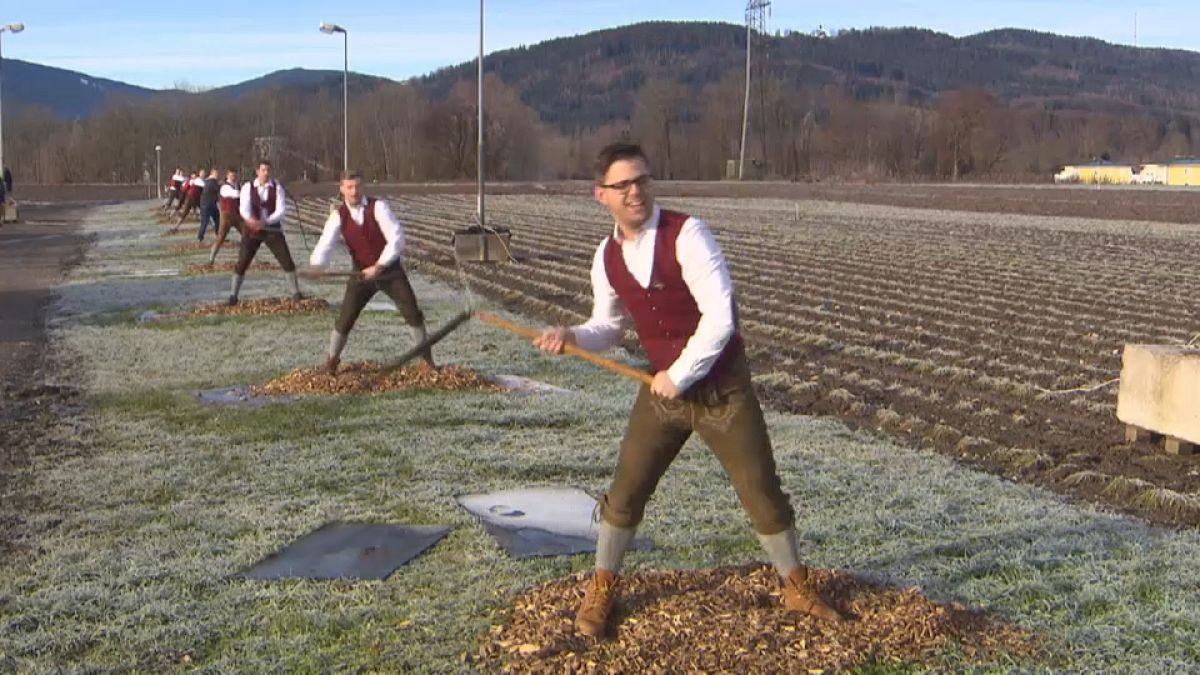 Aperschnalzer-Saison beginnt in Oberbayern und im Salzburger Land