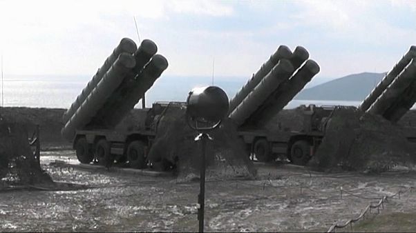 Turchia-Russia: siglato l'accordo per l'acquisto di S-400 Turchia-Russia: siglato l'accordo per l'acquisto di S-400
